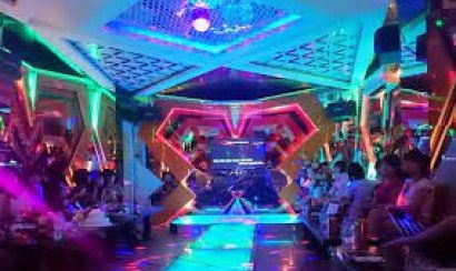 Clip nóng ở karaoke sunny thác loạn cực căng lan tràn CĐM