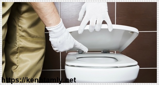 nguyên nhân bồn cầu bị sục khí là gì