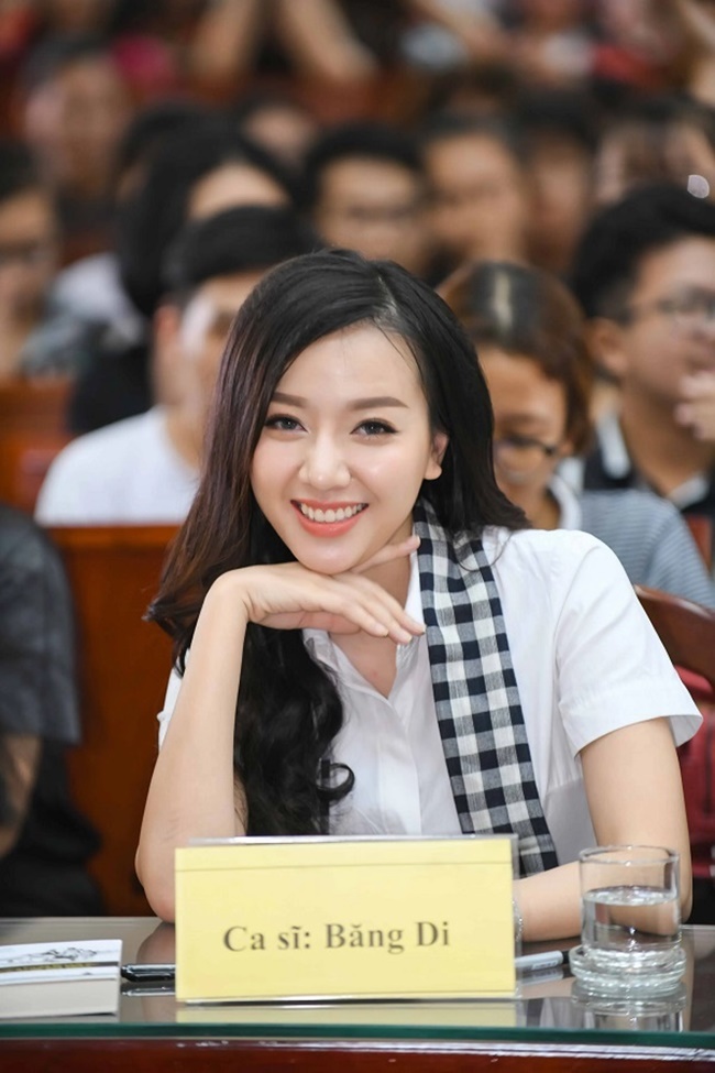 Băng Di scandal đá xoáy Khả Như