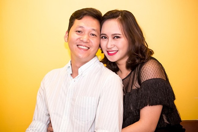 Khánh Linh đón năm mới cùng gia đình