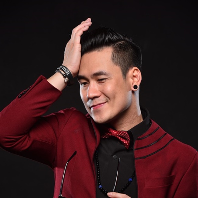 Ca sĩ Khánh Phương là ai