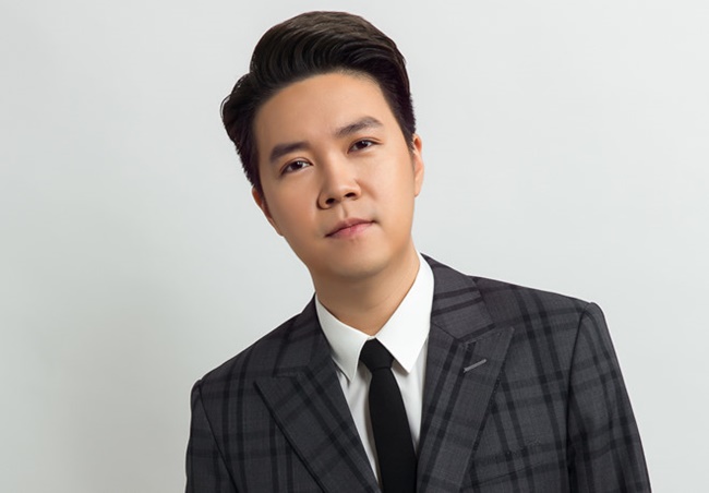 l&ecirc; hiếu
