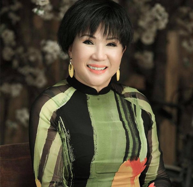 Danh ca Lệ Thu qua đời