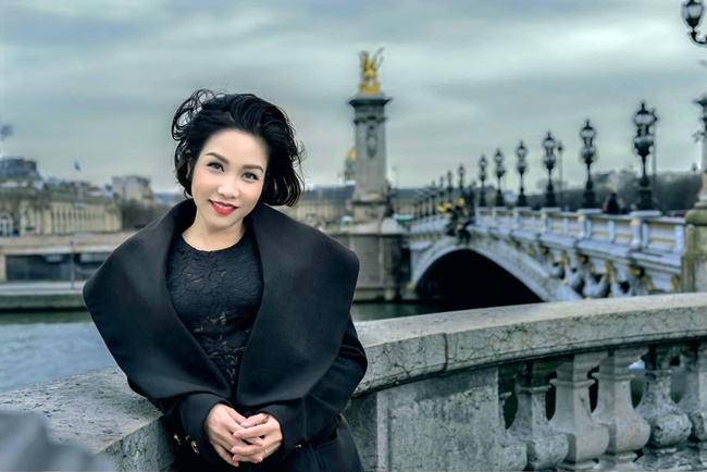 Tiểu sử Diva Mỹ Linh