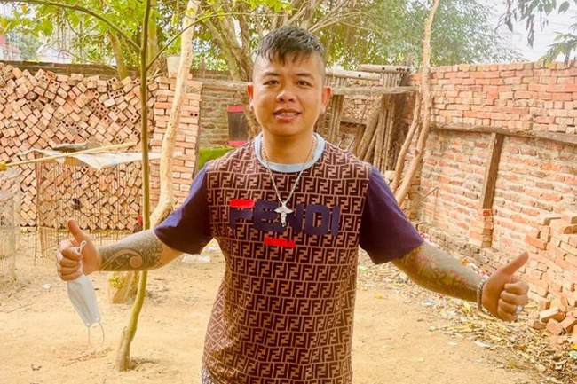 tiểu sử Dương Minh Tuyền