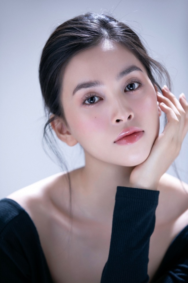 Trần Tiểu Vy lộ clip ảnh nóng