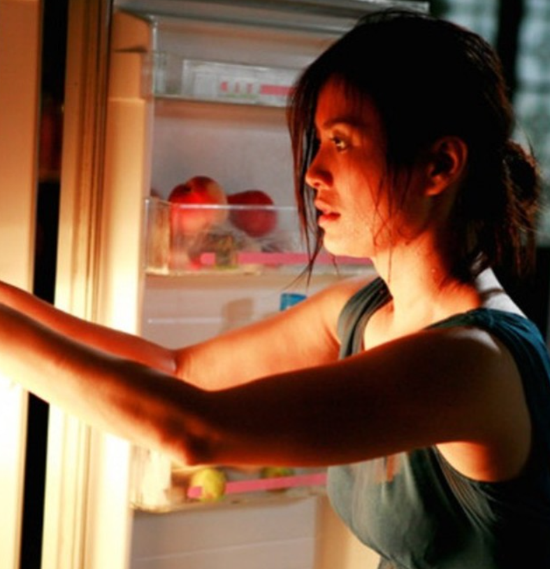 Diễn vi&ecirc;n Hoa Th&uacute;y