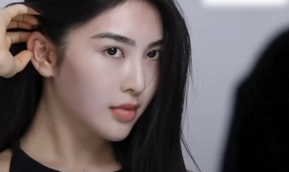 Full HD clip Linh Trương đi tour với đại gia cực hot