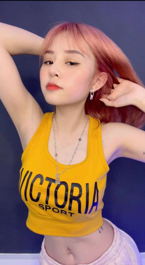 Tiktoker Ngọc &Eacute;ng