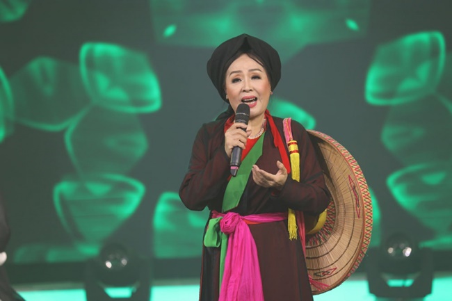 NSND Thu Hiền trong chương tr&igrave;nh K&yacute; ức tuổi thơ