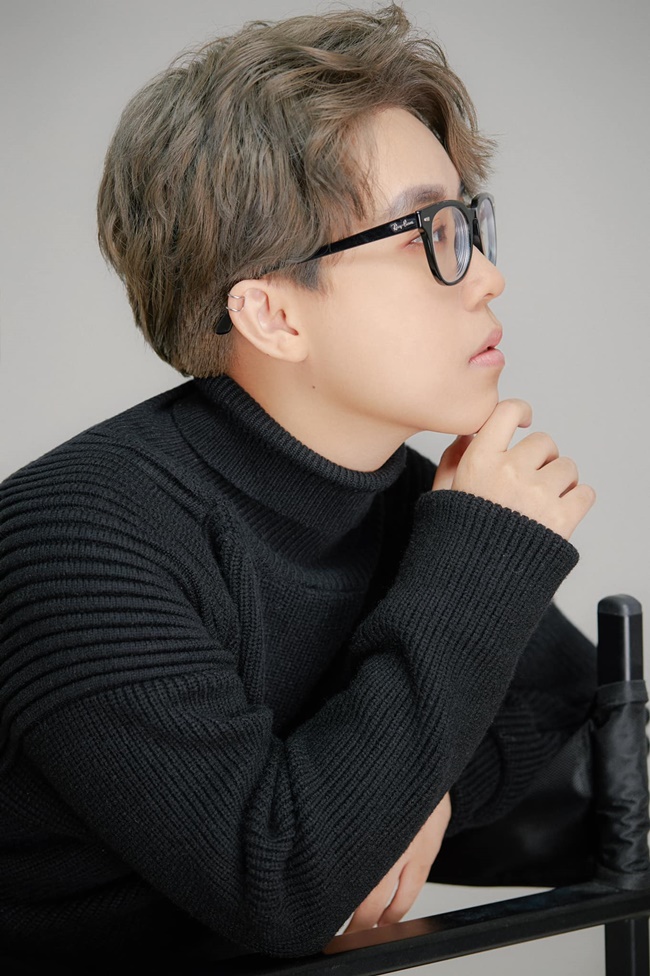 Tiểu sử Kai Đinh