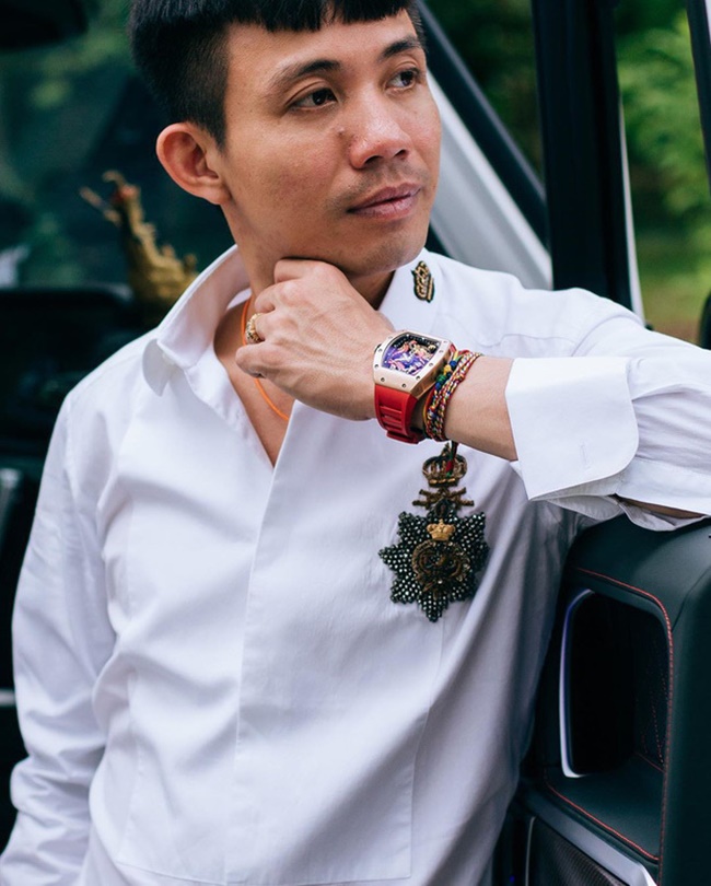 Đại gia Minh Nhựa