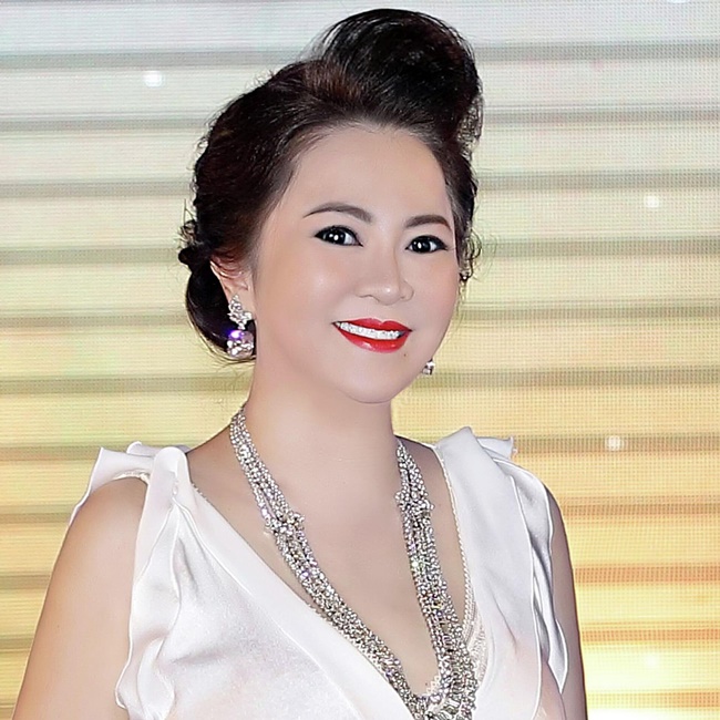 B&agrave; Nguyễn Phương Hằng rất nổi tiếng