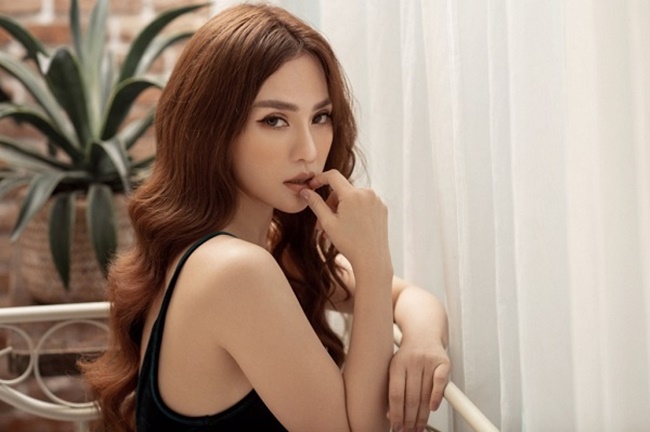 Thu Thủy v&agrave; Kin Nguyễn