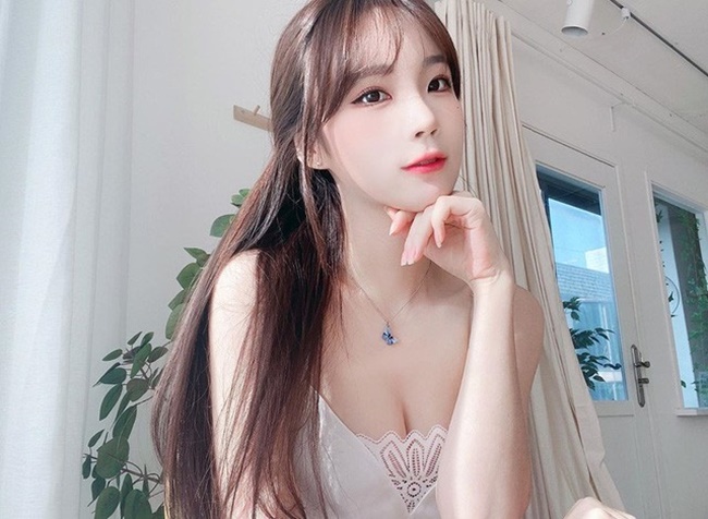 Streamer Yeon Nabi lộ clip nhạy cảm
