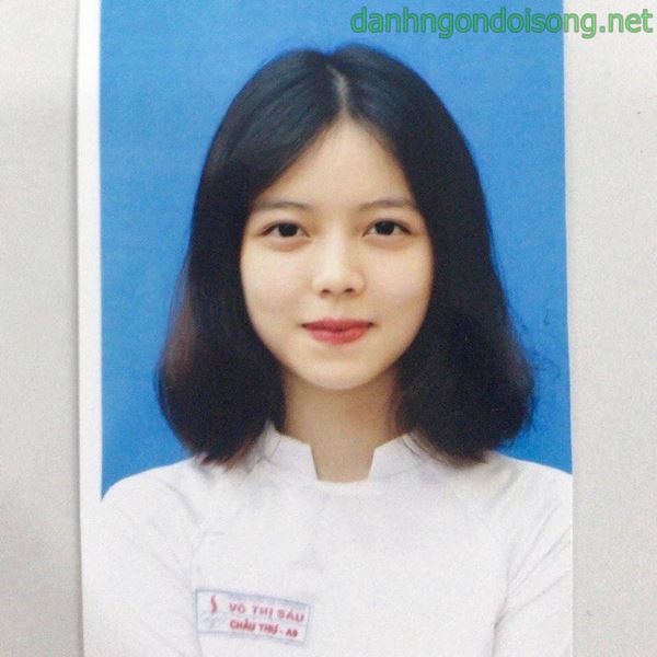 Ảnh g&aacute;i xinh t&oacute;c ngang vai 2k9