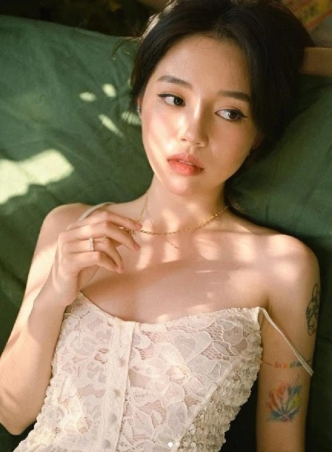 linh ngọc đàm lộ clip thủ dâm 12