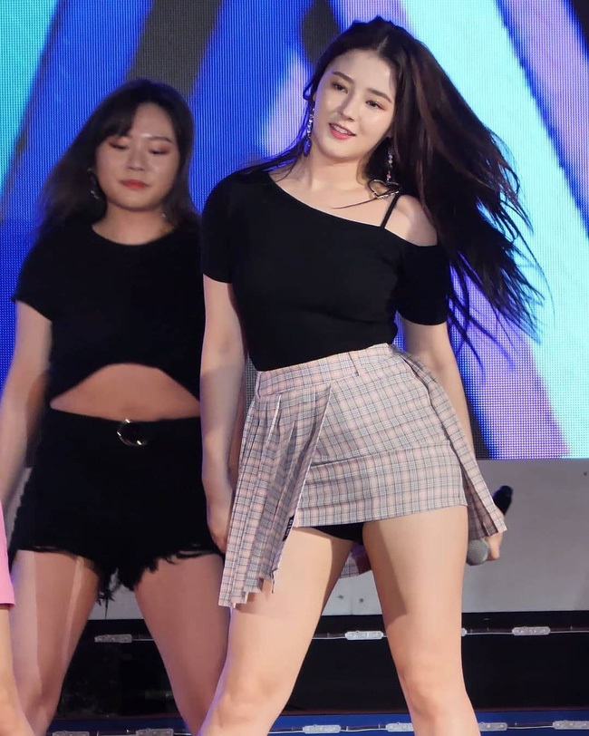 nancy lộ video clip nhạy cảm 16