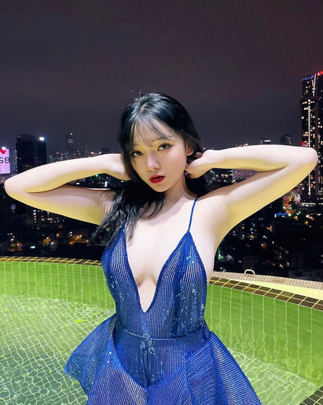 streamer linh chichan thả r&ocirc;ng lộ v&ograve;ng 1 14