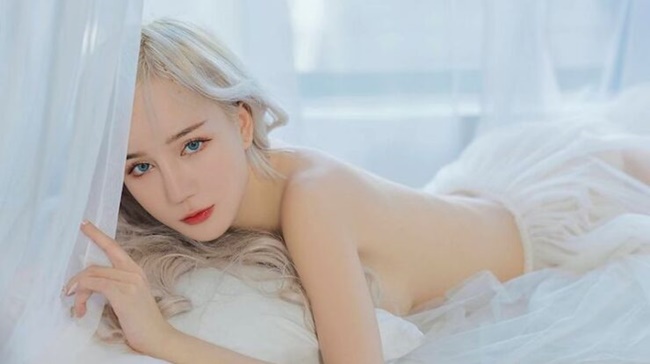 streamer thiên thy lộ ảnh nude 14