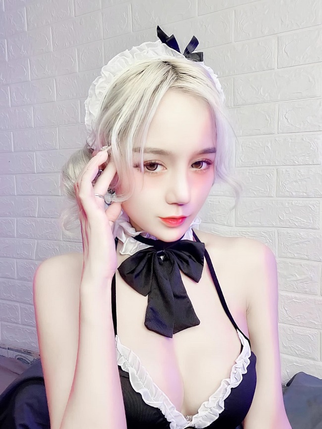 streamer thiên thy lộ ảnh nude 12