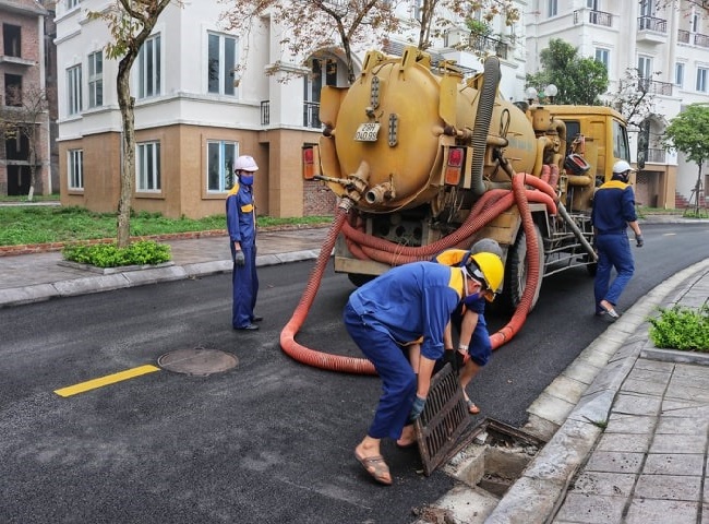 Dịch vụ nạo v&eacute;t hố ga quận 7 n&ecirc;n thực hiện định kỳ thường xuy&ecirc;n