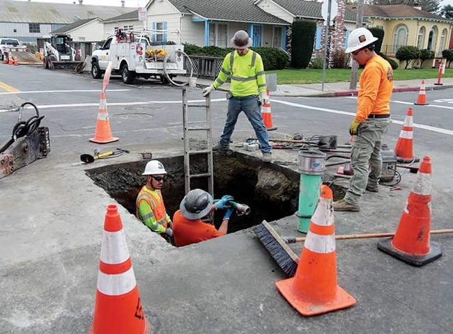 Bảng b&aacute;o gi&aacute; nạo v&eacute;t hố ga quận 7 cung cấp đầy đủ