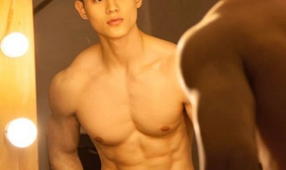 [LINK] Huy Hoàng lộ clip trên Twitter không che gây sốt CĐM