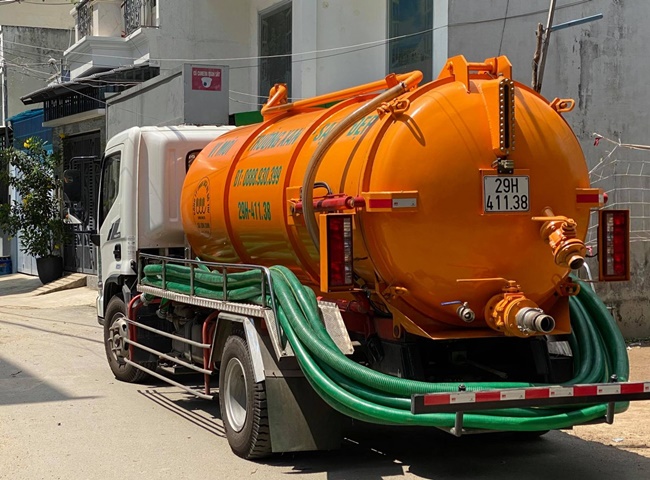 R&uacute;t hầm cầu Quận 4