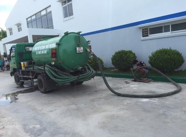 C&ocirc;ng ty r&uacute;t hầm cầu Quận 6